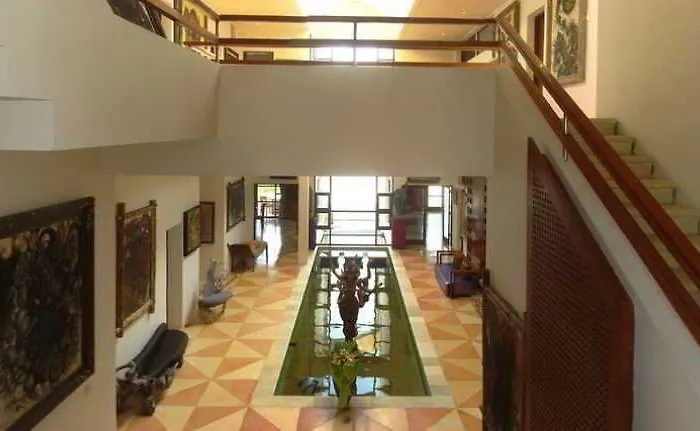 Suarti Resort, & Gallery ホリデーパーク ケテウェル