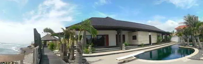 Suarti Resort, & Gallery