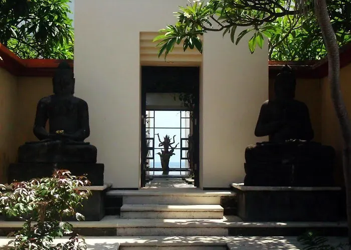 ホリデーパーク Suarti Resort, & Gallery 4*