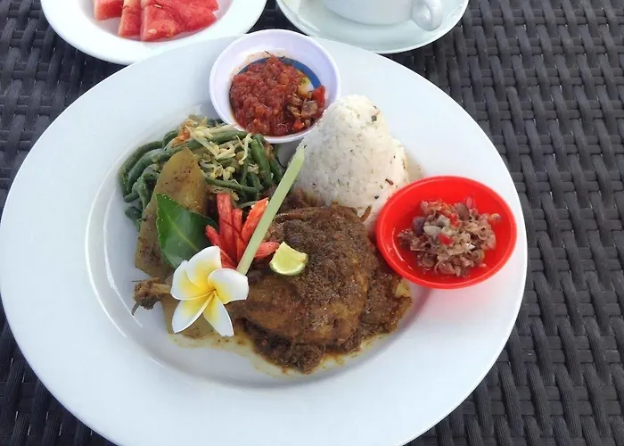 ホリデーパーク Suarti Resort, & Gallery 4*