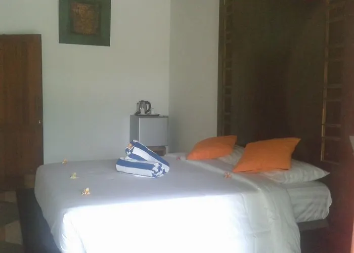 Suarti Resort, & Gallery 4*